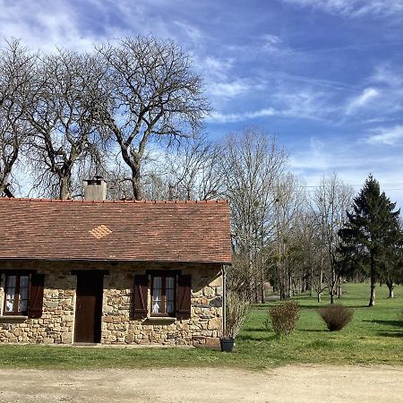 La Maisonnette Des Champs Pierre-Buffière Екстериор снимка
