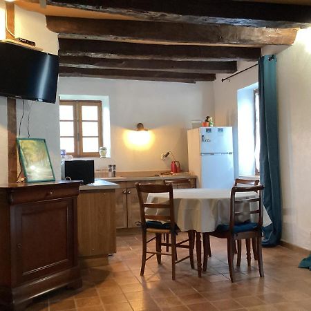 La Maisonnette Des Champs Pierre-Buffière Екстериор снимка